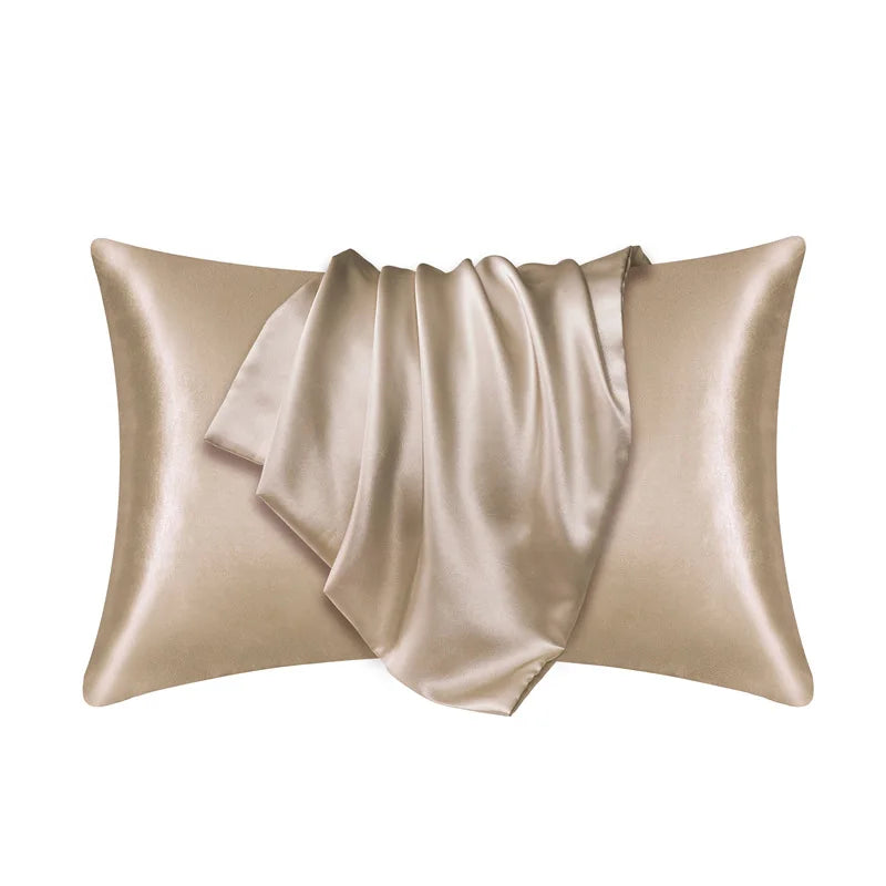 Taie d'oreiller en satin champagne
