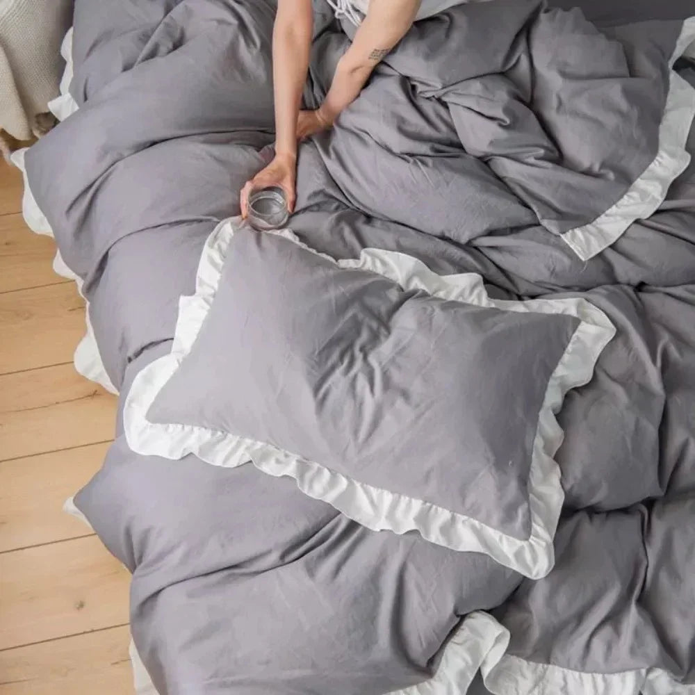 Taie d'oreiller froufrou gris